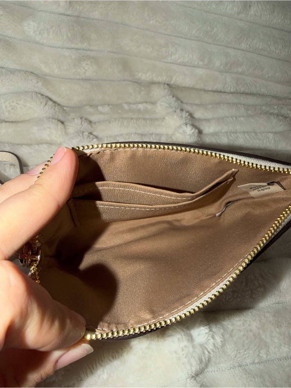 COACH Cream Wristlet with Metallic Star Print - Picture 3 of 4